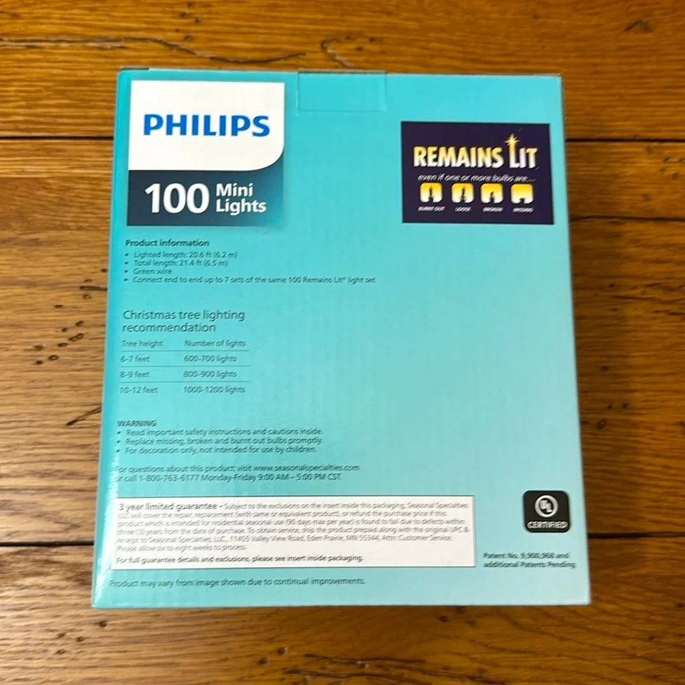 Philips 100 Clear Mini Lights Remains Lit NWT